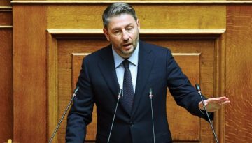 “Πυρά” Ανδρουλάκη κατά της κυβέρνησης: “Αποτύχατε να αξιοποιήσετε τα χρήματα από το Ταμείο Ανάκ