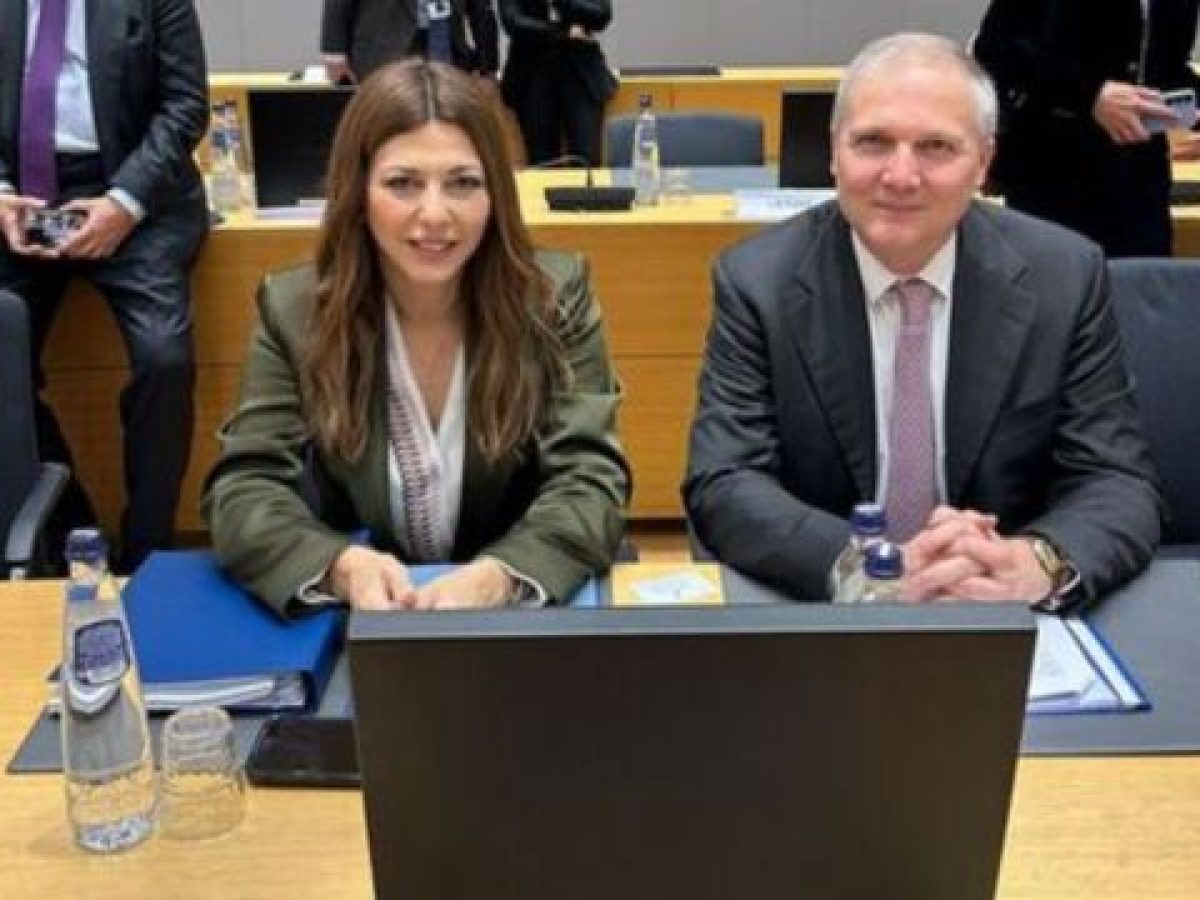 Σοφία Ζαχαράκη στο Συμβούλιο Υπουργών Παιδείας: “Η Ελλάδα πρωτοπορεί και θέτει αυστηρό πλαίσιο ηθικής και