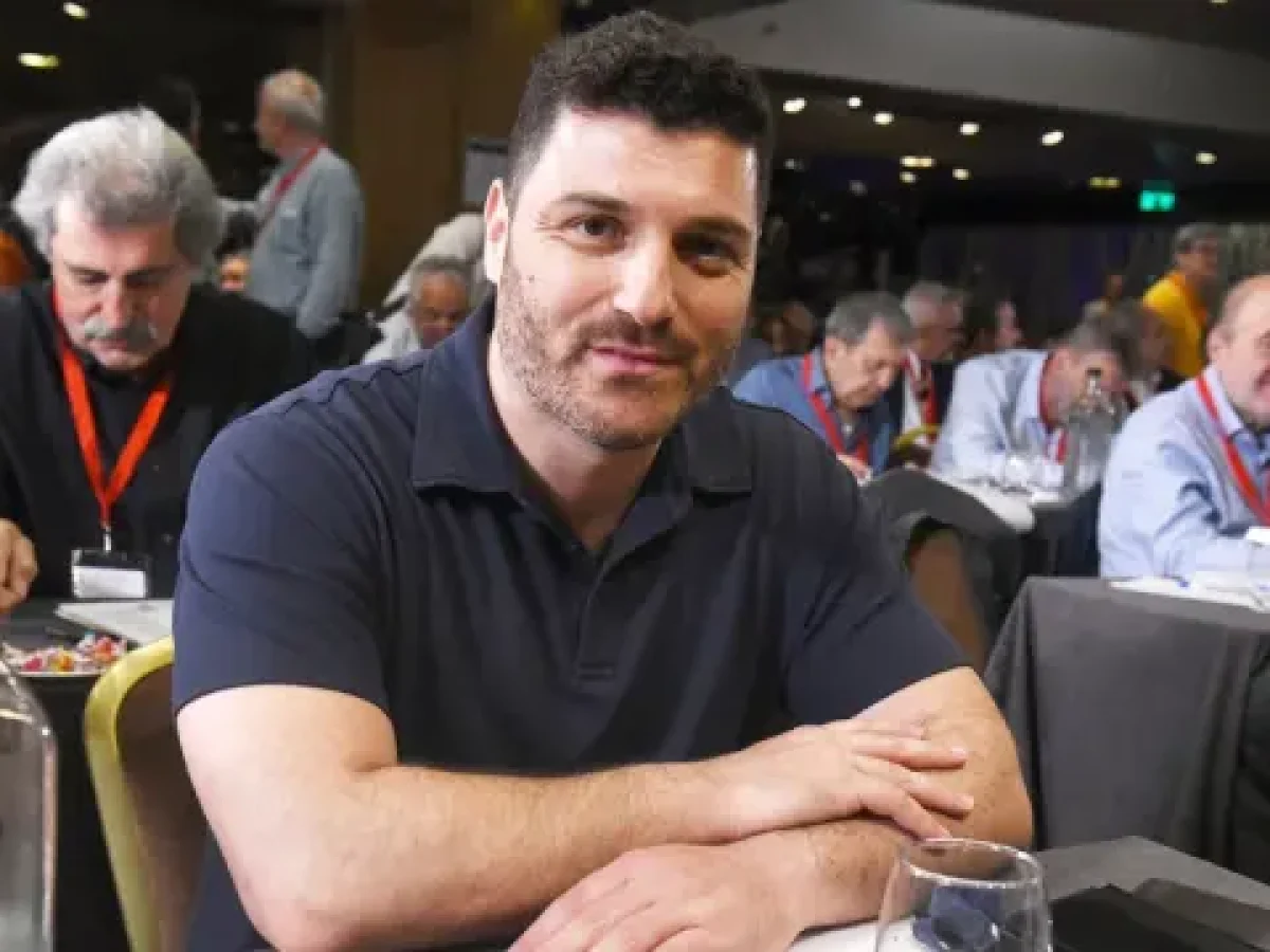 &ldquo;&Sigma;&tau;ά&zeta;&omicron;&upsilon;&nu; &phi;&alpha;&rho;&mu;ά&kappa;&iota;&rdquo; &sigma;&tau;&omicron;&nu; &Sigma;&Upsilon;&Rho;&Iota;&Zeta;&Alpha; &gamma;&iota;&alpha; &tau;&omicron;&nu; &Tau;&epsilon;&mu;&pi;&omicron;&nu;έ&rho;&alpha; &mu;&epsilon; &phi;ό&nu;&tau;&omicron; &tau;&omicron; &rho;ό&lambda;&omicron; &tau;&omicron;&upsilon; &sigma;&tau;&omicron; &nu;έ&omicron; &kappa;ό&mu;&mu;&alpha; &Tau;&sigma;ί&pi;&rho;&alpha;