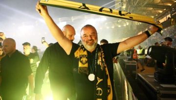 Το δριμύ “κατηγορώ” του Μάριου Ηλιόπουλου για τις τράπεζες και οι φίλαθλοι της ΑΕΚ που έκαναν τον στ