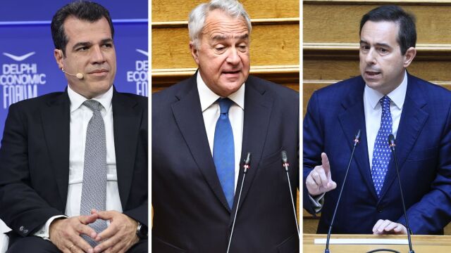 divto-galazio-pigadaki-pou-stithike