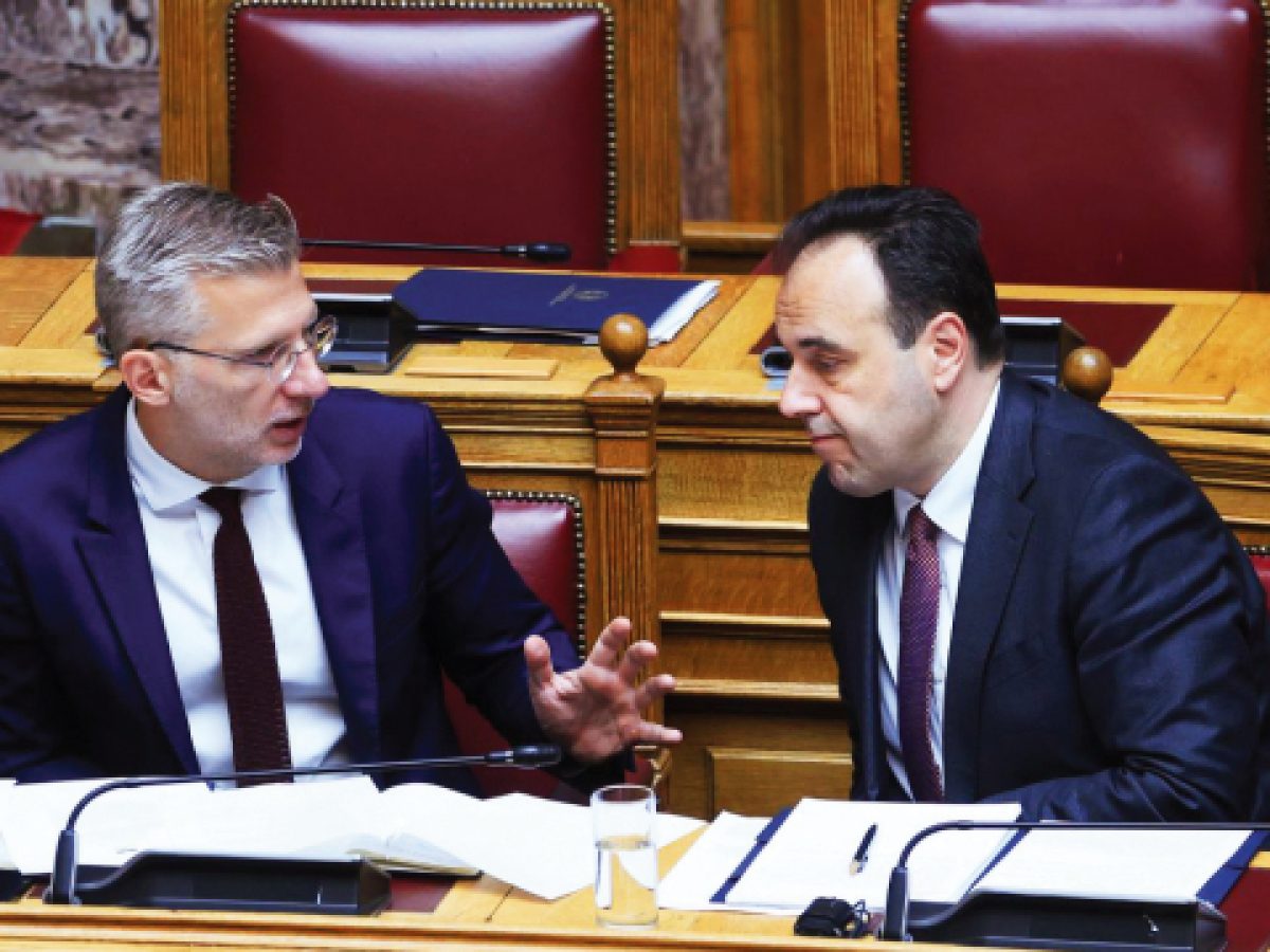 Βγήκαν… μαχαίρια μετά την απόρριψη της ένστασης αντισυνταγματικότητας για την ΕΥΠ: “Ουρά της Πλεύσης Ελ