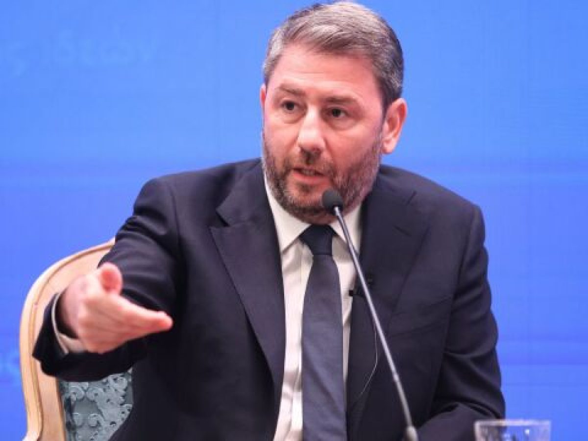 Ανδρουλάκης: “Μαζί βάζουμε τέλος στον κατήφορο – Όχι πια στο όνομά μας η παρακμή των θεσμών”