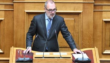 Αποστάσεις Κατσανιώτη για τη γραμμή που ακολουθεί η ΝΔ με το ακίνητο Ανδρουλάκη: “Oι αντιπαραθέσεις πρέπε