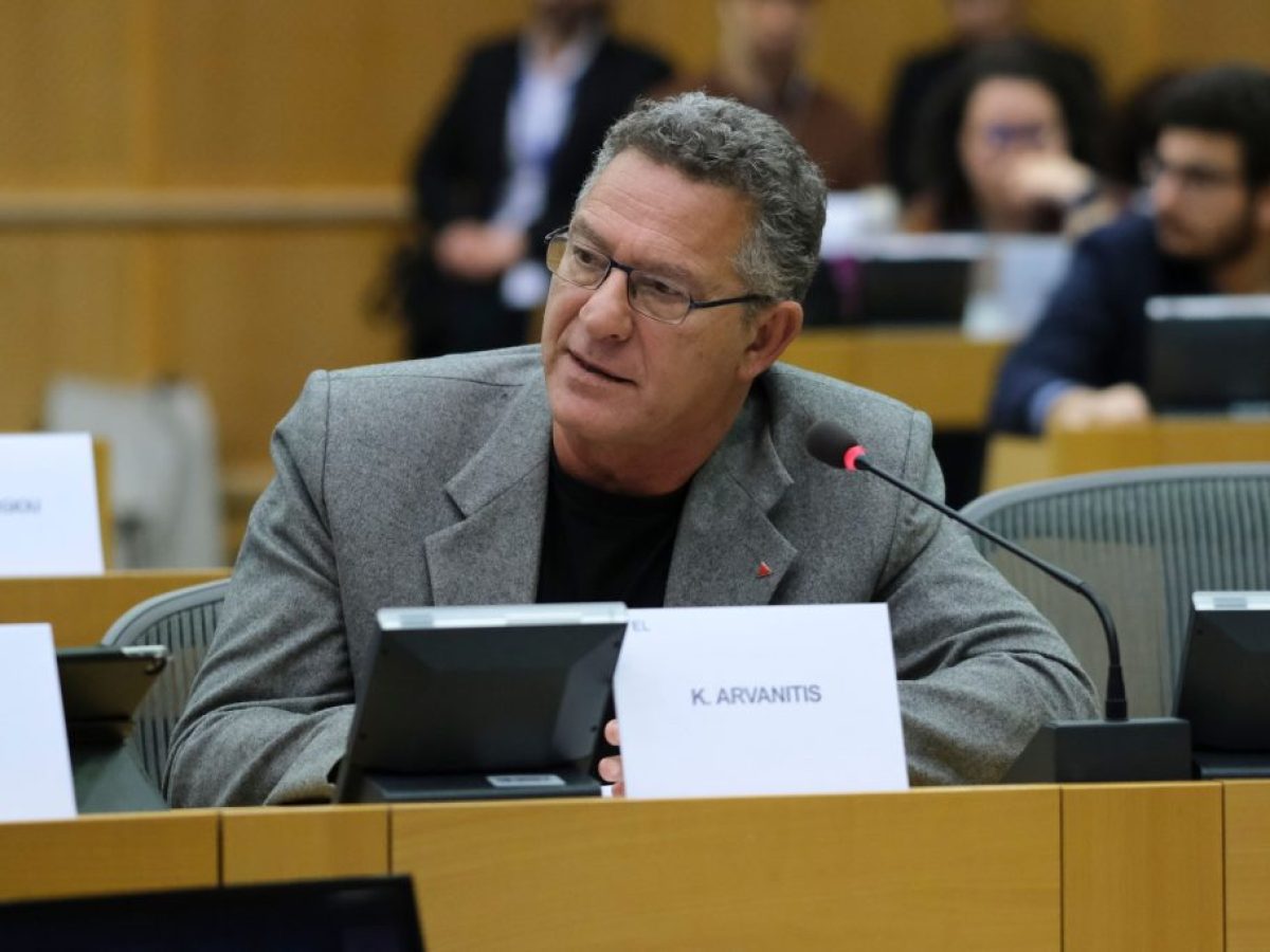 Εγκρίθηκε στο Ευρωκοινοβούλιο ψήφισμα με τροπολογίες Αρβανίτη για τη μείωση των θανάτων που σχετίζονται με την εργασία