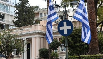 «Εκρήξεις» στο Μαξίμου ένα σαββατιάτικο πρωινό…