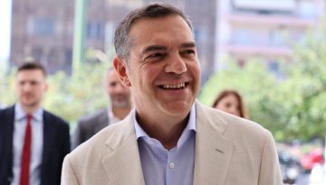 ΕΛ.Α.Σ: Στον Άρειο Πάγο ο Αλέξης Τσίπρας για την ιδρυτική διακήρυξη του νέου του κόμματος
