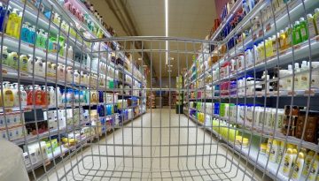 Ελλάδα: 2η στη φτώχεια και 5η στην ακρίβεια στην ΕΕ