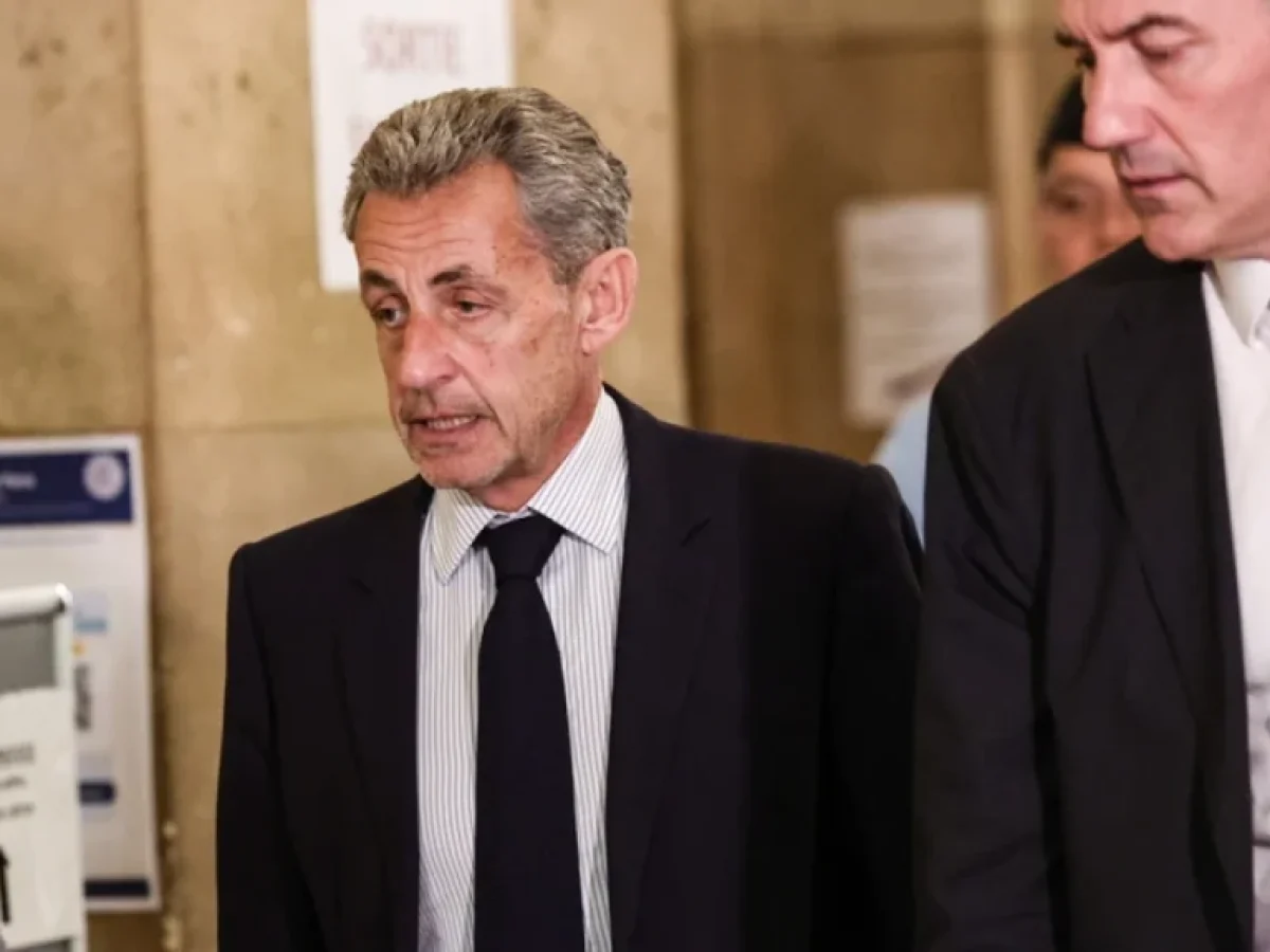 Επτά χρόνια φυλάκιση και πρόστιμο €300.000 πρότεινε στο Εφετείο η Εισαγγελία για τον Σαρκοζί