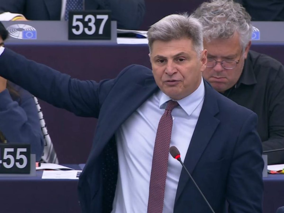 Φαραντούρης: Κατέρρευσε το αφήγημα των ηρεμων νερών μετά τις δηλώσεις Δένδια – Η Κυβέρνηση χωρίς στρατηγική – Ζητάει εκλο