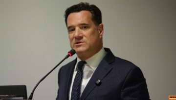 Γεωργιάδης: Αυτή είναι η φωτογραφία που αλλοίωσαν και άρχισαν να βρίζουν εμένα και την οικογένειά μου