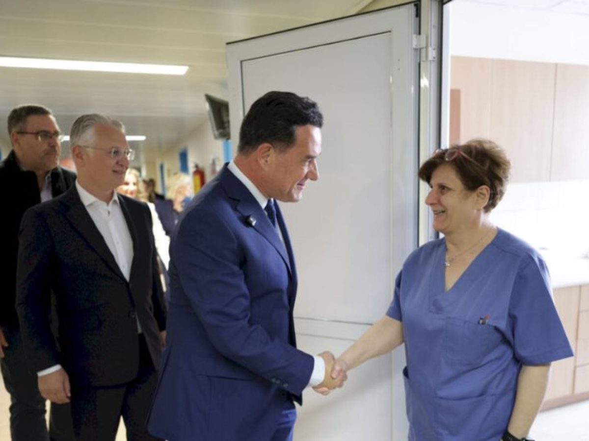 Γεωργιάδης προς νοσηλευτές: Σκοπός της θητείας μου να αποκτήσετε την αναγνώριση που πραγματικά δικαιούστε