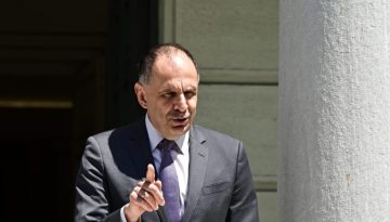 Γεραπετρίτης για Στενά του Ορμούζ: Προτιθέμεθα να αναλάβουμε ενεργό ρόλο για την ασφαλή διέλευση