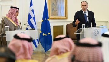 Γεραπετρίτης : Στρατηγική συμμαχία Ελλάδας – Σαουδικής Αραβίας σε κρίσιμη συγκυρία