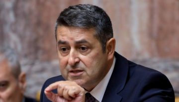 Γιώργος Μυλωνάκης: Σημάδια βελτίωσης της υγείας του – Οι αντιδράσεις του και η επίσκεψη Μητσοτάκη
