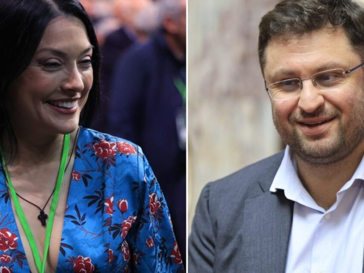 Η αφιέρωση της Γιαννακοπούλου στον Ζαχαριάδη για Τσίπρα και η απάντηση για τα… μάτια της (βίντεο)