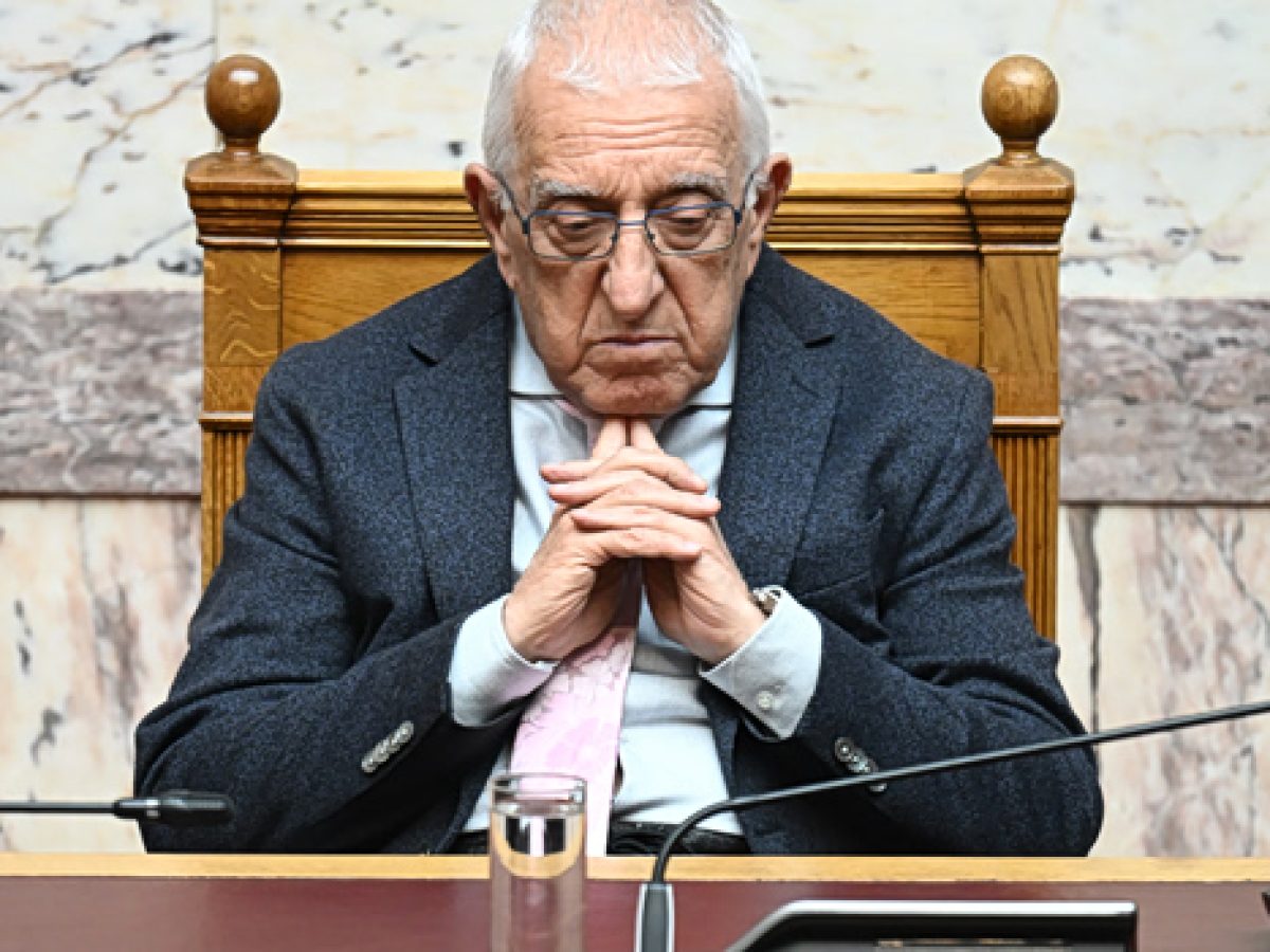 Η απάντηση Κακλαμάνη στο μήνυμα Ανδρουλάκη για την εξεταστική: Ό,τι είναι να ειπωθεί, θα ειπωθεί στη συνεδρίαση της Ολομέ