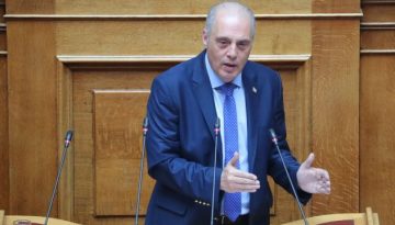 Η άρση ασυλίας του Κυριάκου Βελόπουλου και οι 65 βουλευτές της ΝΔ που απείχαν από την ψηφοφορία