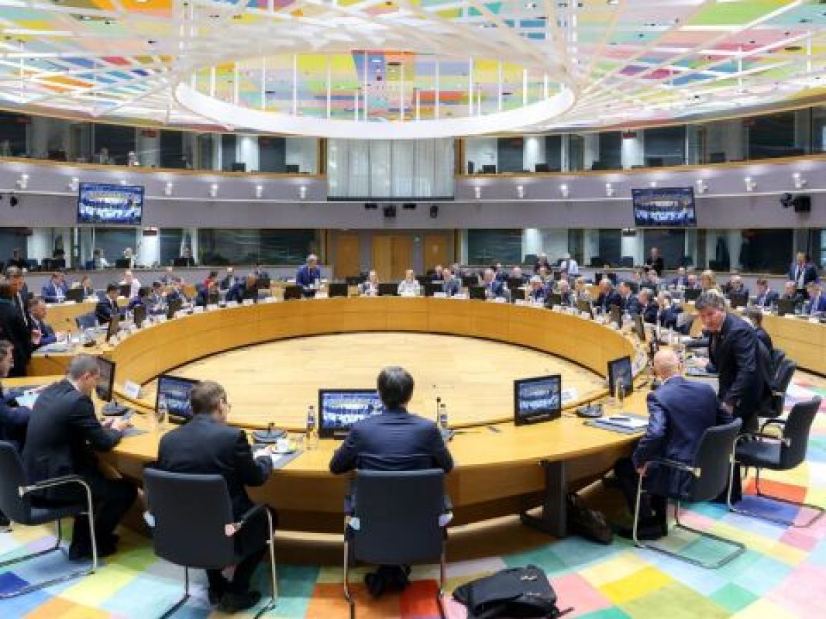 Η Ευρώπη σε συναγερμό: Κρίσιμες επαφές στη Σύνοδο Υπουργών Εξωτερικών – Στην Κύπρο οι αποφάσεις για άμυνα, Ουκρανία και ν