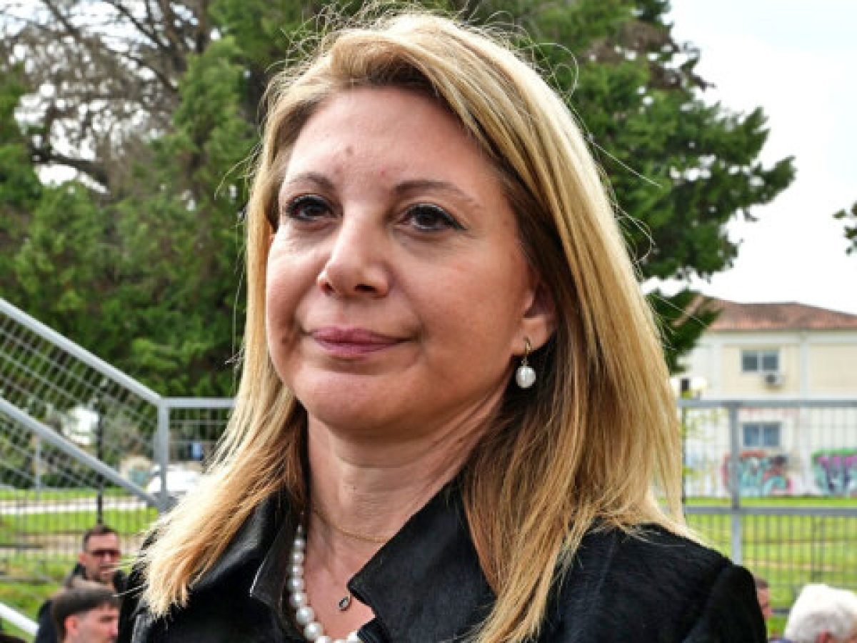 Η Καρυστιανού προαναγγέλλει κόμμα μέσα στον Μάιο και καταγγέλλει: Προσπαθούν να μας διχάσουν εξαγοράζοντας κάποιους