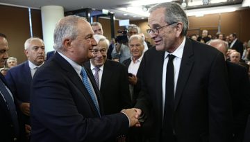 Οι κινήσεις Καραμανλή – Σαμαρά οξύνουν τη νευρικότητα του Μαξίμου – Από Φθινόπωρο το κόμμα Σαμαρά