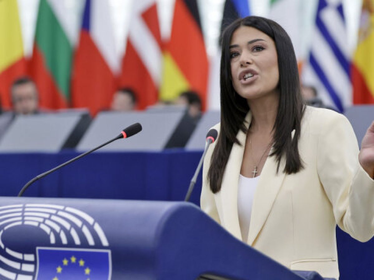 Η Λατινοπούλου ζητά την καταδίκη της Τουρκίας για την «Γαλάζια Πατρίδα» από την Ευρωπαϊκή Ένωση