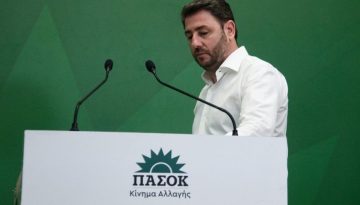 Οι «μεταγραφές» φέρνουν τρικυμίες στη Χ. Τρικούπη