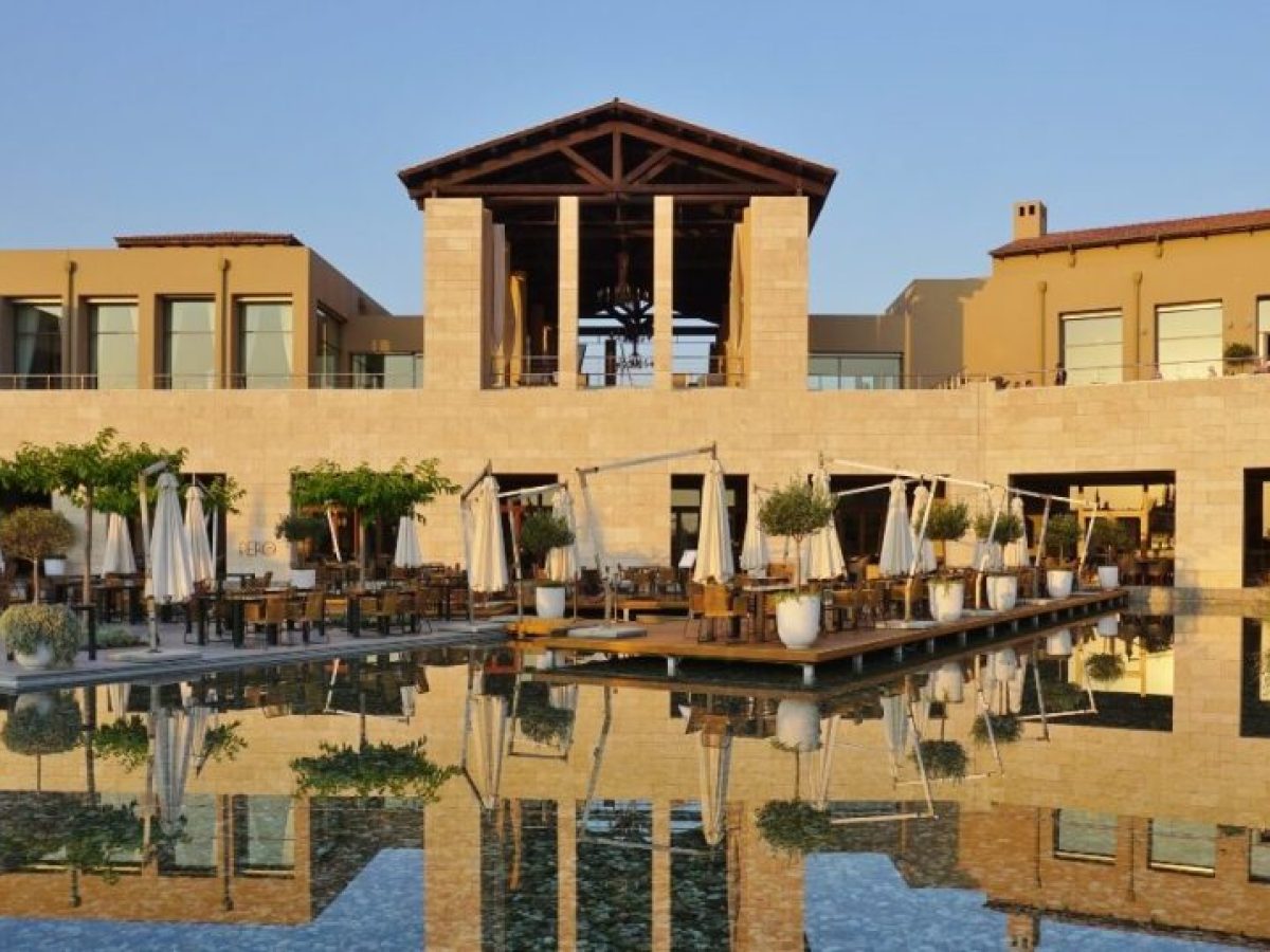 Η «παρέα» του Costa Navarino