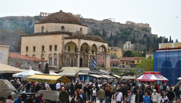 Οι ψηφοφόροι της «γκρίζας ζώνης» θα κρίνουν την εκλογική μάχη