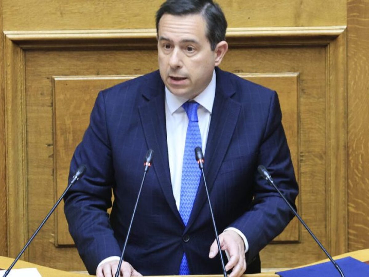 Η «σύναξη του Νότη Μηταράκη» στο Ψυχικό