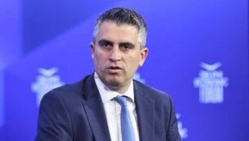 Η Αλεξανδρούπολη πύλη προς τη νοτιοανατολική Ευρώπη: Επιταγή 277 εκατ. ευρώ από τον Απόστολο Τζιτζικώστα στο υπουργείο Με