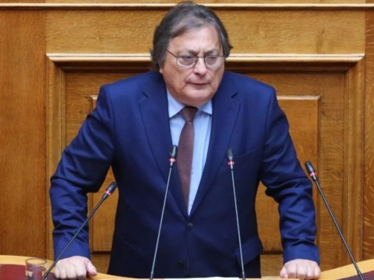 &Omicron;&iota;&hellip; &pi;&epsilon;&rho;&iota;&omicron;&delta;&epsilon;ί&epsilon;&sigmaf; &tau;&omicron;&upsilon; &Alpha;&lambda;έ&xi;&alpha;&nu;&delta;&rho;&omicron;&upsilon; &Alpha;&upsilon;&lambda;&omega;&nu;ί&tau;&eta; &kappa;&alpha;&iota; &omicron; &pi;&rho;&omicron;&beta;&lambda;&eta;&mu;&alpha;&tau;&iota;&sigma;&mu;ό&sigmaf; &sigma;&tau;&eta;&nu; &Kappa;έ&rho;&kappa;&upsilon;&rho;&alpha;