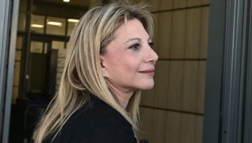 Ιδού οι «Απόστολοι» της Μαρίας – Όλα τα πρόσωπα στον στενό κύκλο της Καρυστιανού