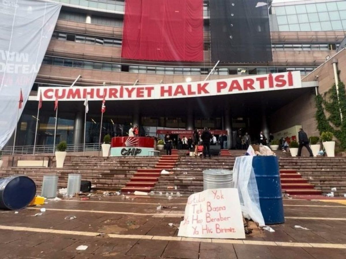 Εικόνες χάους από Τουρκία! Τινάζεται στον αέρα η αντιπολίτευση