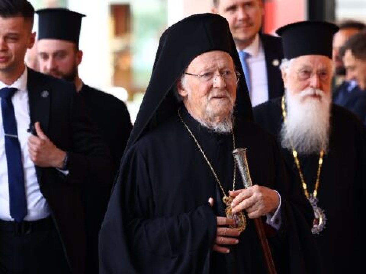 Οικουμενικός Πατριάρχης Βαρθολομαίος: Γεύμα προς τιμήν του στην Αθηναϊκή Λέσχη – Παρουσία εκπροσώπων της κυβέρνησης και τ