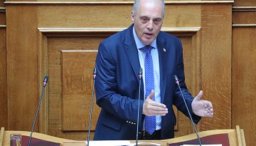 Ήρθη η ασυλία του Κυριάκου Βελόπουλου – Γιατί ζήτησε αιφνιδίως να μην γίνει δεκτή