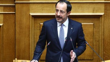 Ιστορική ομιλία Χριστοδουλίδη μέσα στη Βουλή των Ελλήνων! Μήνυμα απελευθέρωσης της Κύπρου