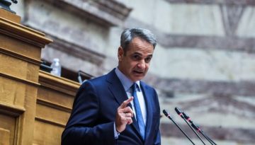 «Καμπανάκι» στη ΝΔ μετά τις δημοσκοπήσεις: Η «δύσκολη» αυτοδυναμία, το σενάριο για κάλπες τέλη Σεπτέμβρη και ο παράγοντας