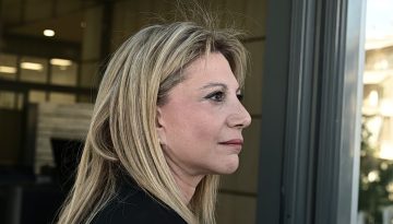 Καρυστιανού για Καραχάλιο: «Γιατί ακόμη δεν τον έχουν εντοπίσει, προστατεύεται από το “σύστημα”;»