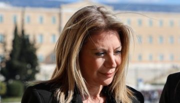 Καρυστιανού σήμερα στη Θεσσαλονίκη: «Μας φοβούνται» – Μήνυμα για «φυτευτούς» πριν την ανακοίνωση του κόμματος