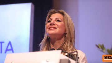 Καρυστιανού: «Στελέχη του κόμματός μας είναι μόνο τα πρόσωπα που θα δημοσιευθούν στην ιστοσελίδα μας»