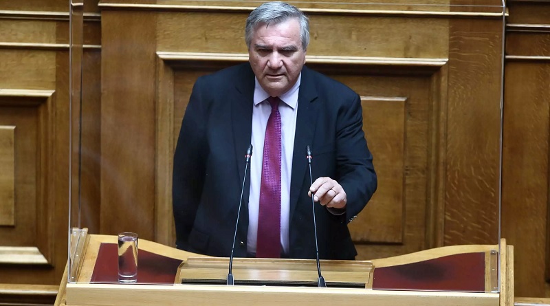 kastanidis-Αpilousan-mechri-ke-organosis