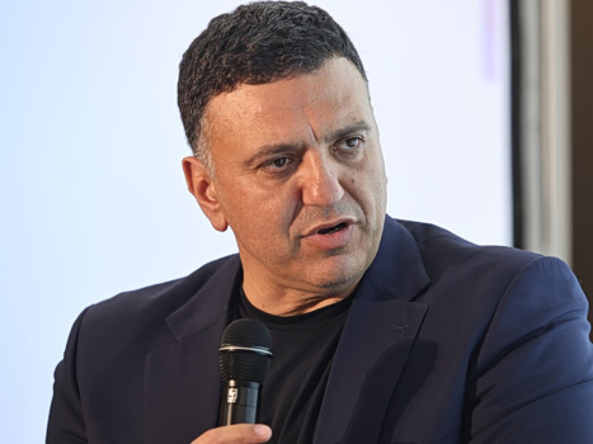 &Kappa;&iota;&kappa;ί&lambda;&iota;&alpha;&sigmaf;: &Alpha;&pi;ό 30 &Iota;&omicron;&upsilon;&nu;ί&omicron;&upsilon; &tau;&omicron; e-&Nu;&alpha;&upsilon;&lambda;&omicron;&sigma;ύ&mu;&phi;&omega;&nu;&omicron; &ndash; &laquo;&Pi;&alpha;&rho;έ&mu;&beta;&alpha;&sigma;&eta;-&tau;&omicron;&mu;ή &gamma;&iota;&alpha; &tau;&omicron; &epsilon;&lambda;&lambda;&eta;&nu;&iota;&kappa;ό yachting&raquo;