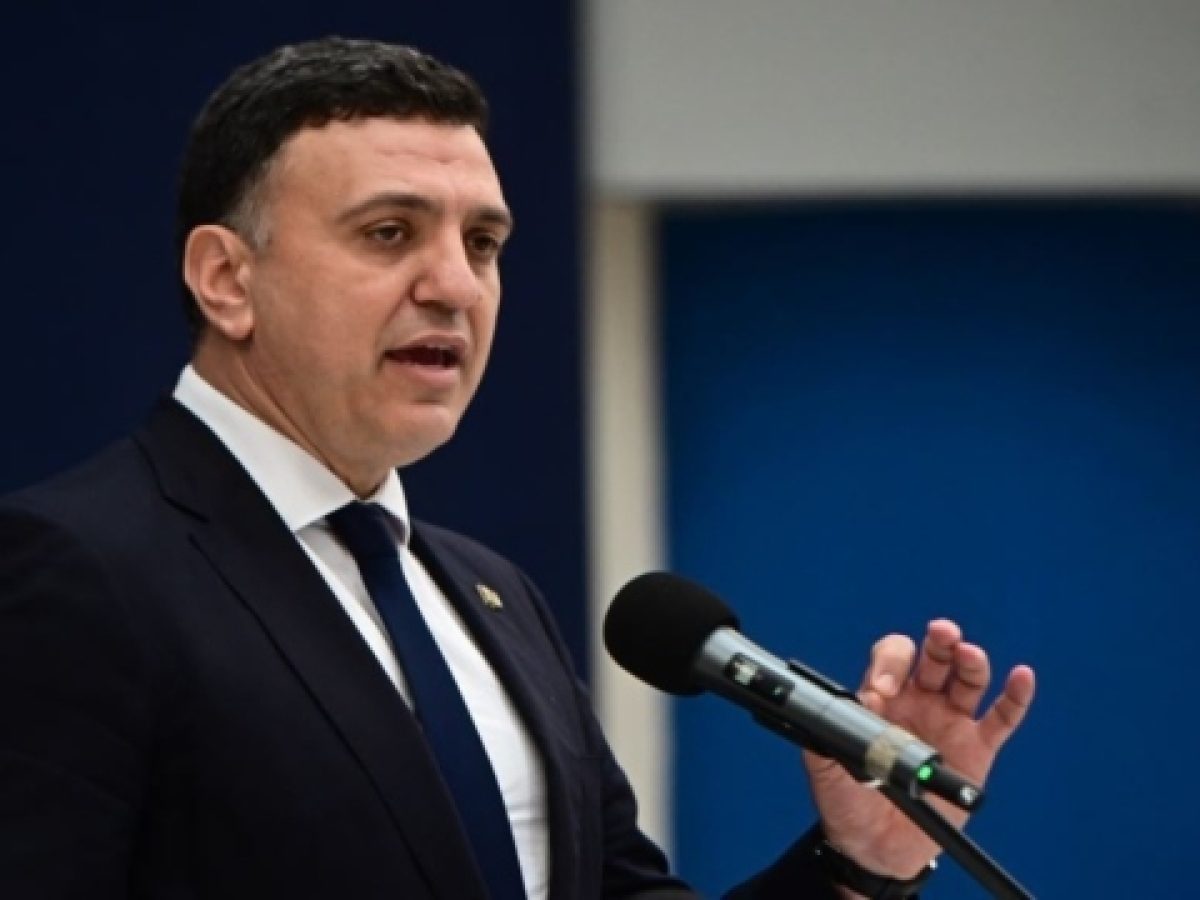 Κικίλιας από Χαλκίδα: Στόχος μας η μεταφορά του εμπορικού λιμανιού για τη δημιουργία μαρίνας