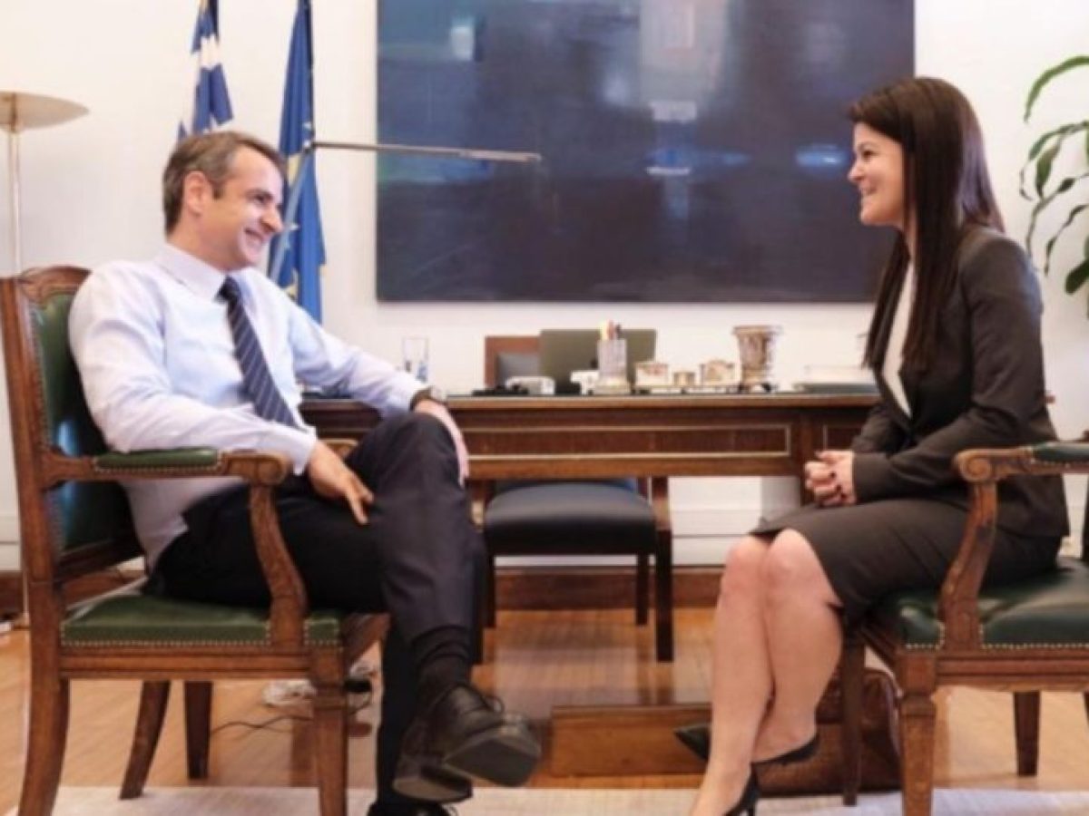 «Κονκλάβια και πολιτικοί εκβιασμοί»: Εκρηκτική αποχώρηση Γκελεστάθη από τη Νέα Δημοκρατία