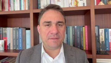 Κώστας Τσουκαλάς: «Δεν πείθει πλέον κανέναν ο πρωθυπουργός που “θυμώνει και λυπάται”»