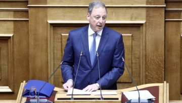 Λιβανός στην Ολομέλεια: «Θεσμικό και νομικό λάθος η Προανακριτική»