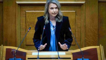 Μ. Αποστολάκη για τράπεζες – δάνεια: «Ο πρωθυπουργός βαφτίζει μια ευρωπαϊκή υποχρέωση εθνική πρωτοβουλία»