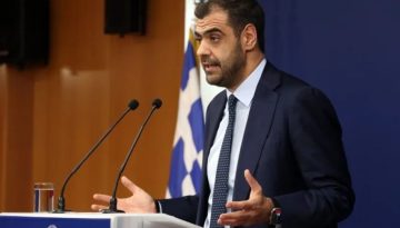 Μαρινάκης: “Οι προσωπικές ατζέντες δεν γίνονται πολιτική πρόταση” – Η κυβέρνηση χαράζει γραμμή σταθερότητας