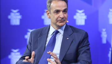 Με τον πρόεδρο των ΗΑΕ συναντήθηκε ο Κ. Μητσοτάκης – Ο Πρωθυπουργός εξέφρασε την καταδίκη του για τις επιθέσεις του Ιράν